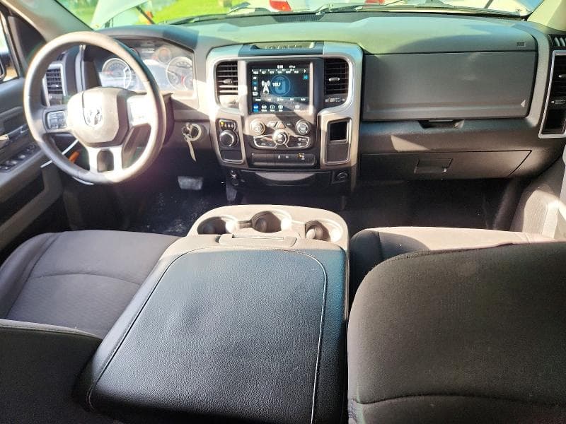 2019 RAM 1500 CLASSIC SLT 8