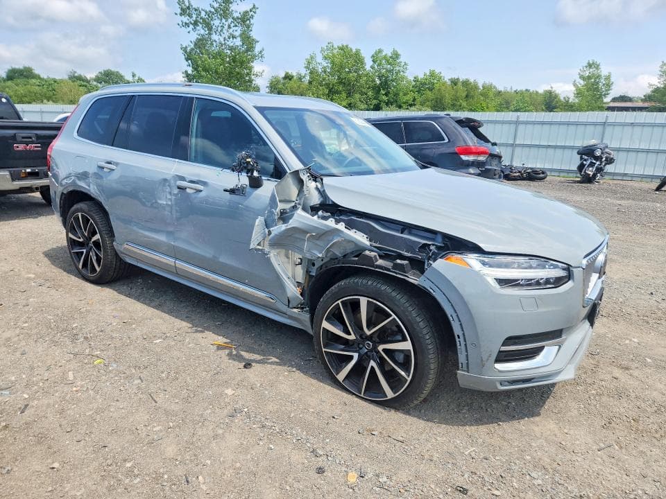 2024 VOLVO XC90 PLUS 4