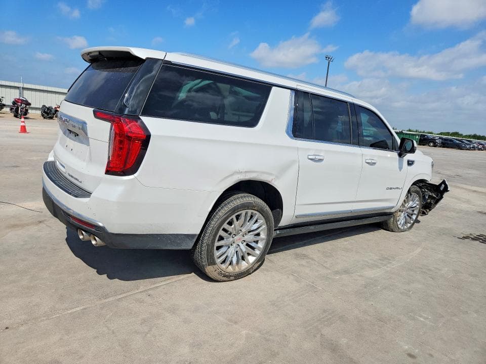 2023 GMC YUKON XL DENALI 3