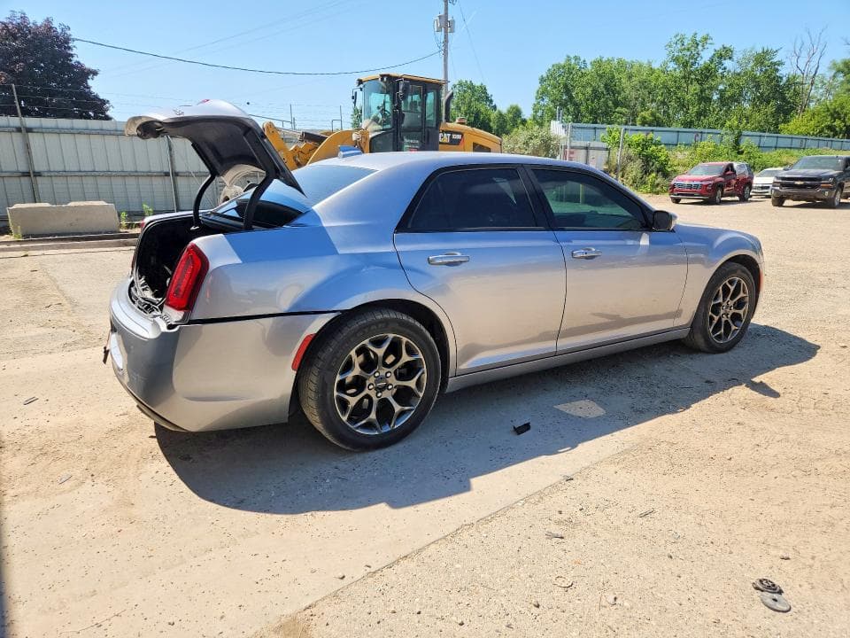 2017 CHRYSLER 300 S 3