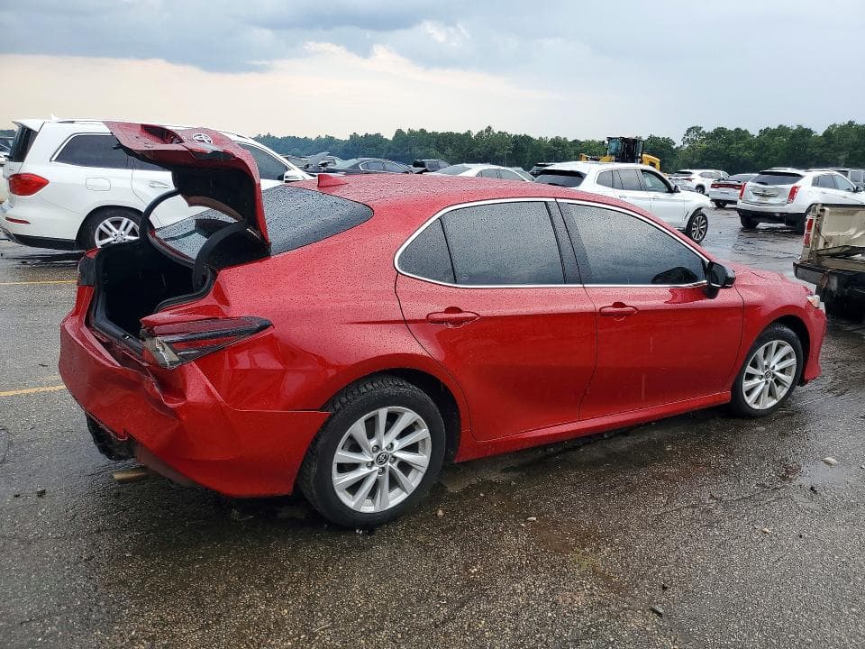 2024 TOYOTA CAMRY LE 3