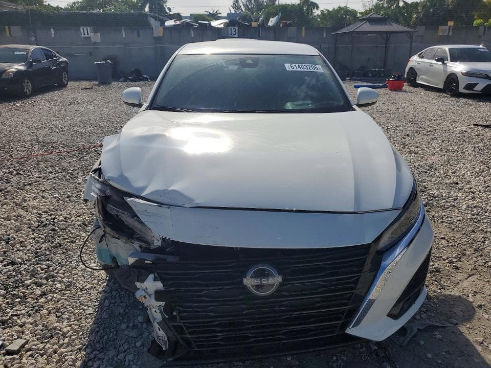 2023 NISSAN ALTIMA S 5