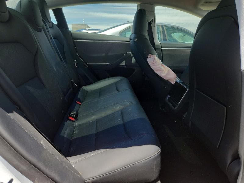 2025 TESLA MODEL 3 10