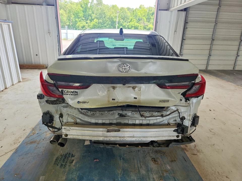 2025 TOYOTA CAMRY XSE 6