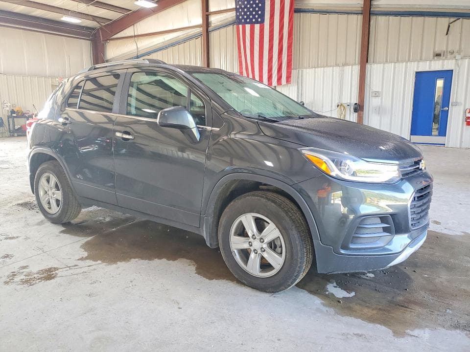 2018 CHEVROLET TRAX 1LT 4