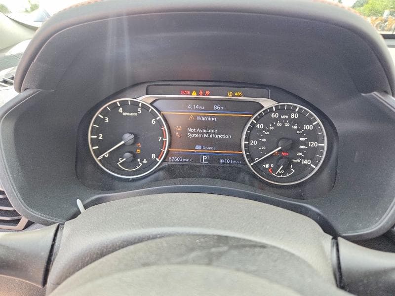 2021 NISSAN ALTIMA SR 9