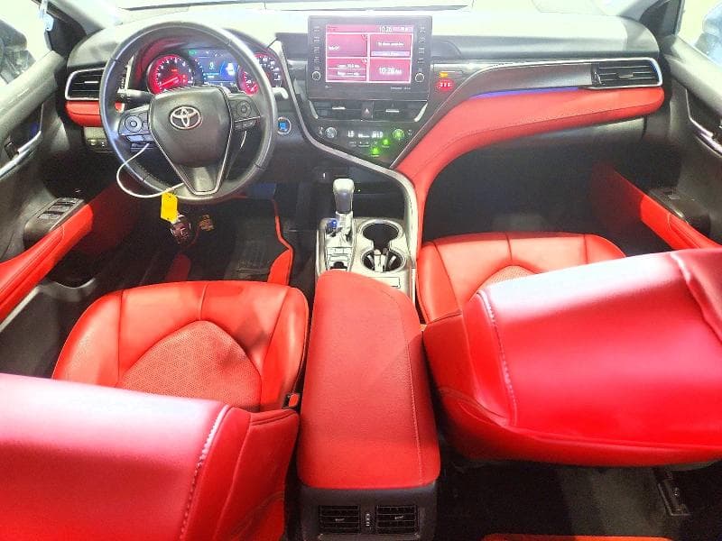 2024 TOYOTA CAMRY XSE 8