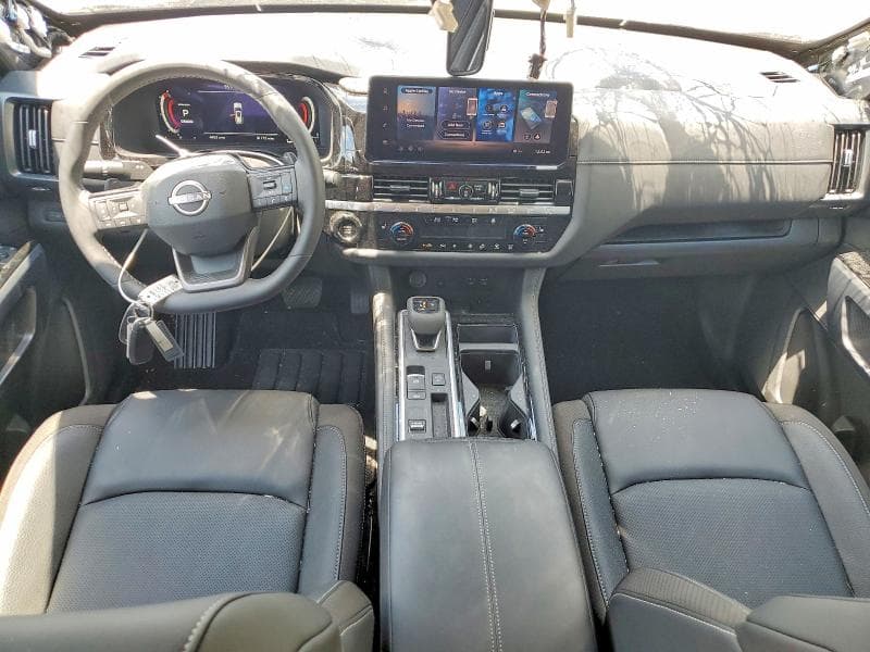 2026 NISSAN PATHFINDER SL 8