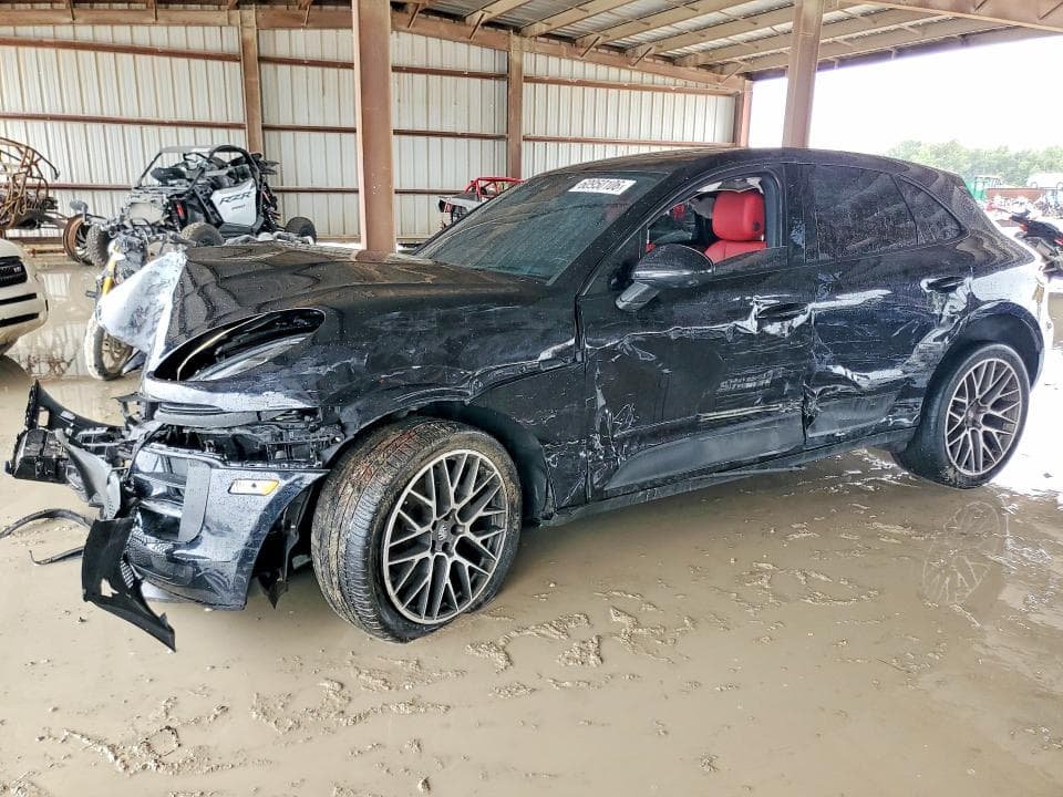 2020 PORSCHE MACAN