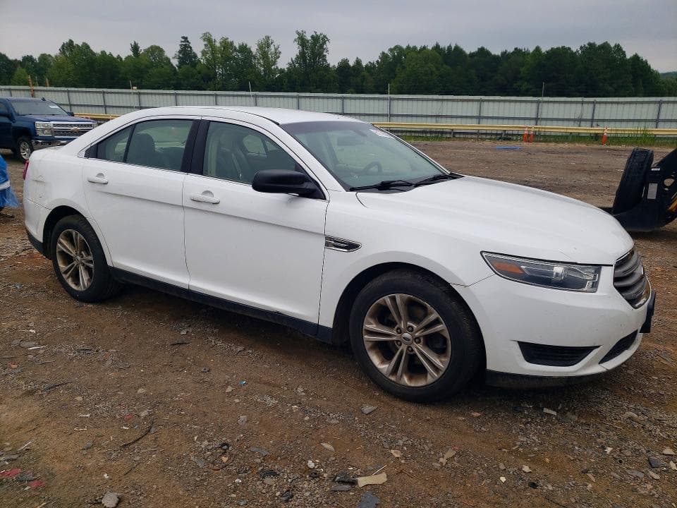 2018 FORD TAURUS SE 4
