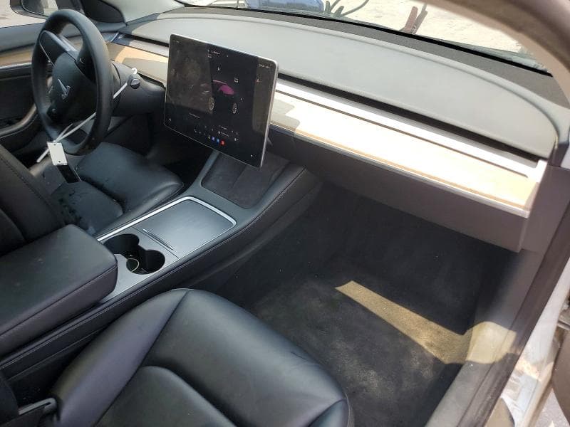 2023 TESLA MODEL 3 8