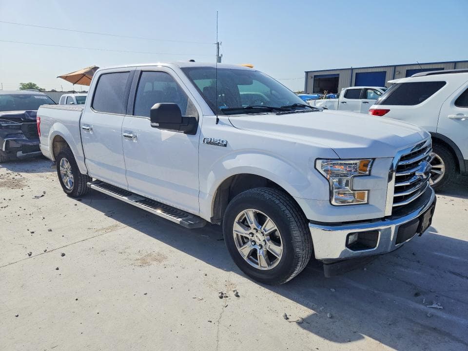 2017 FORD F150 SUPERCREW 4