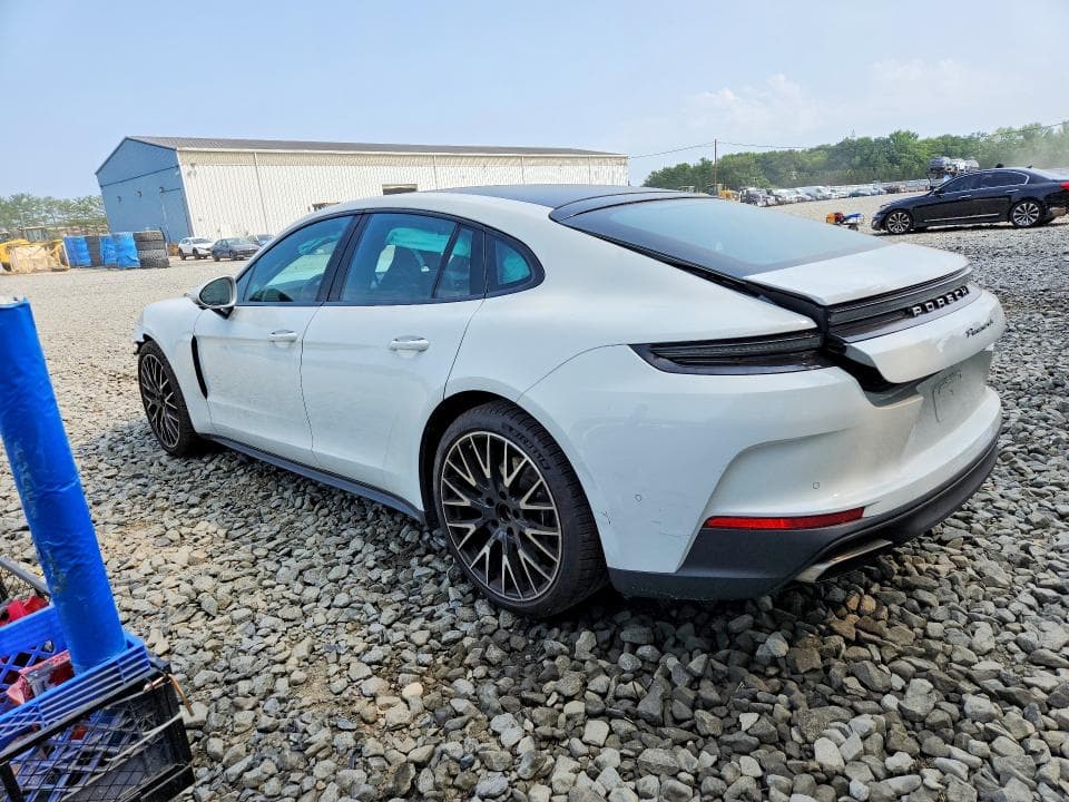 2024 PORSCHE PANAMERA BASE 2