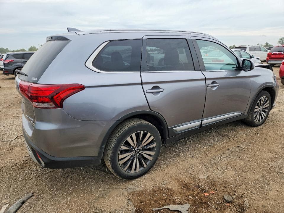2019 MITSUBISHI OUTLANDER SE 3