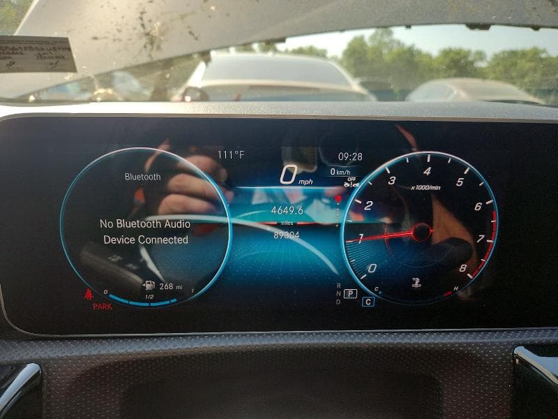 2019 MERCEDES-BENZ A 220 4MATIC 9