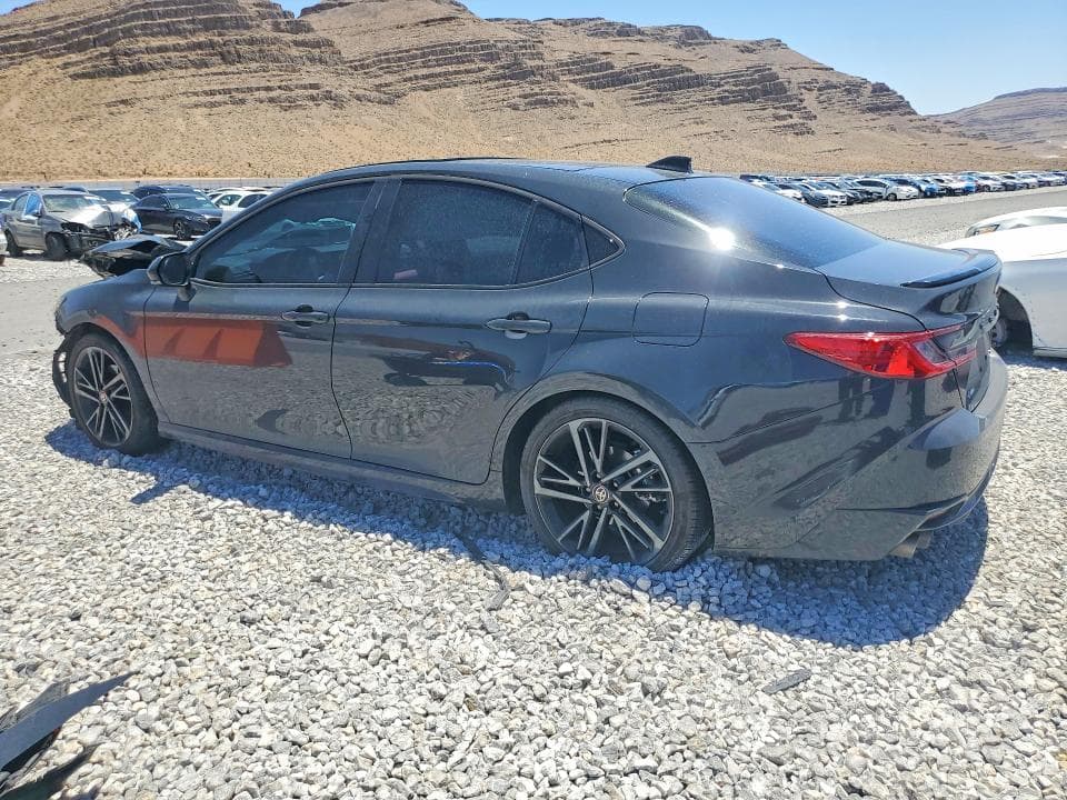 2025 TOYOTA CAMRY XSE 2