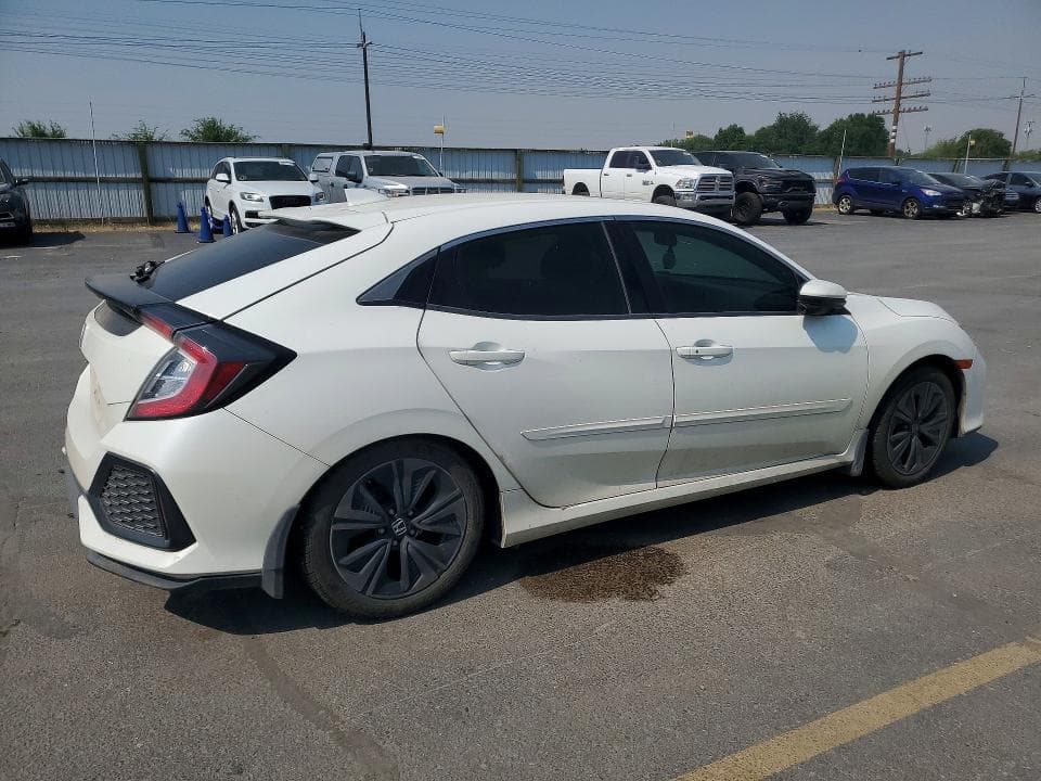 2017 HONDA CIVIC EX 3