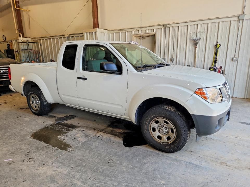 2019 NISSAN FRONTIER S 4