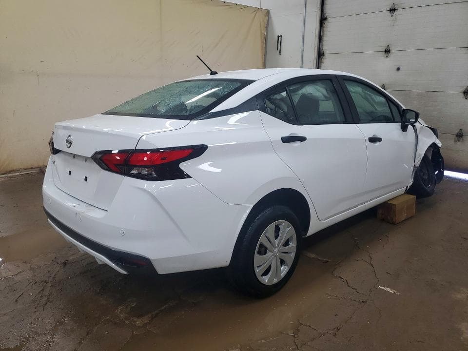 2021 NISSAN VERSA S S 3