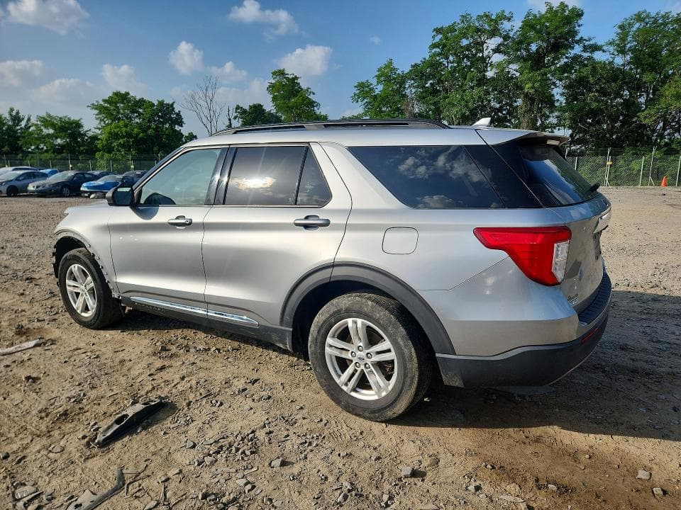 2020 FORD EXPLORER XLT 2