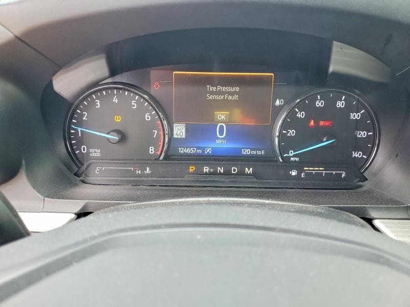 2020 FORD EXPLORER XLT 9