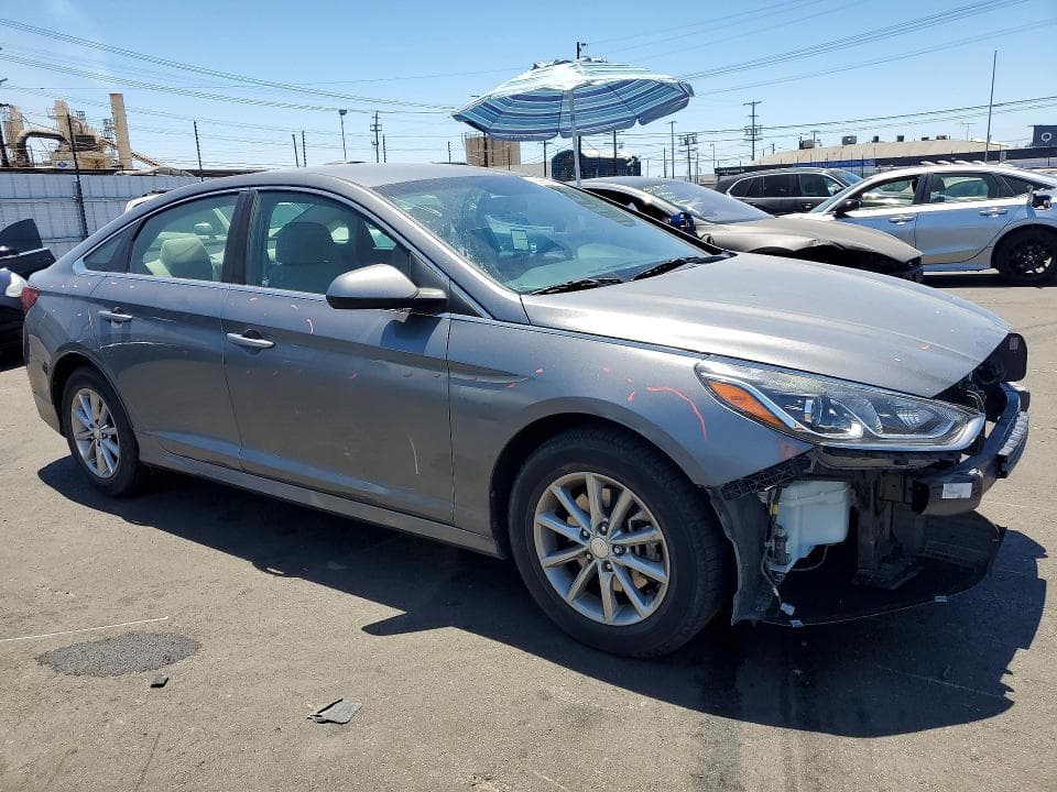 2019 HYUNDAI SONATA SE 4