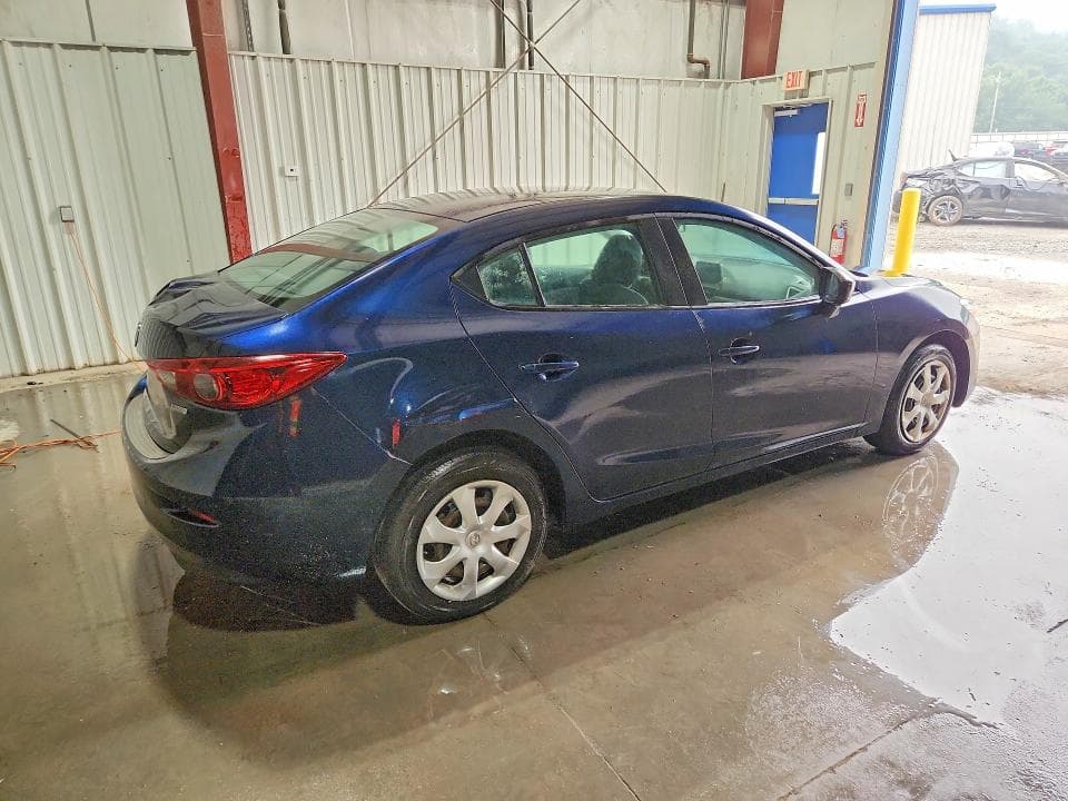 2017 MAZDA 3 SPORT 3