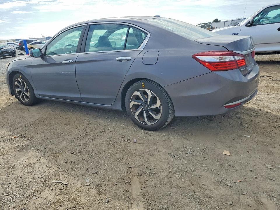 2017 HONDA ACCORD EX 2