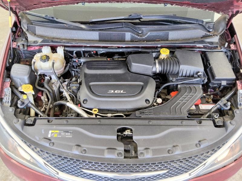 2018 CHRYSLER PACIFICA TOURING L 12