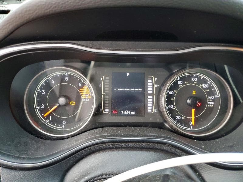 2019 JEEP CHEROKEE LATITUDE 9