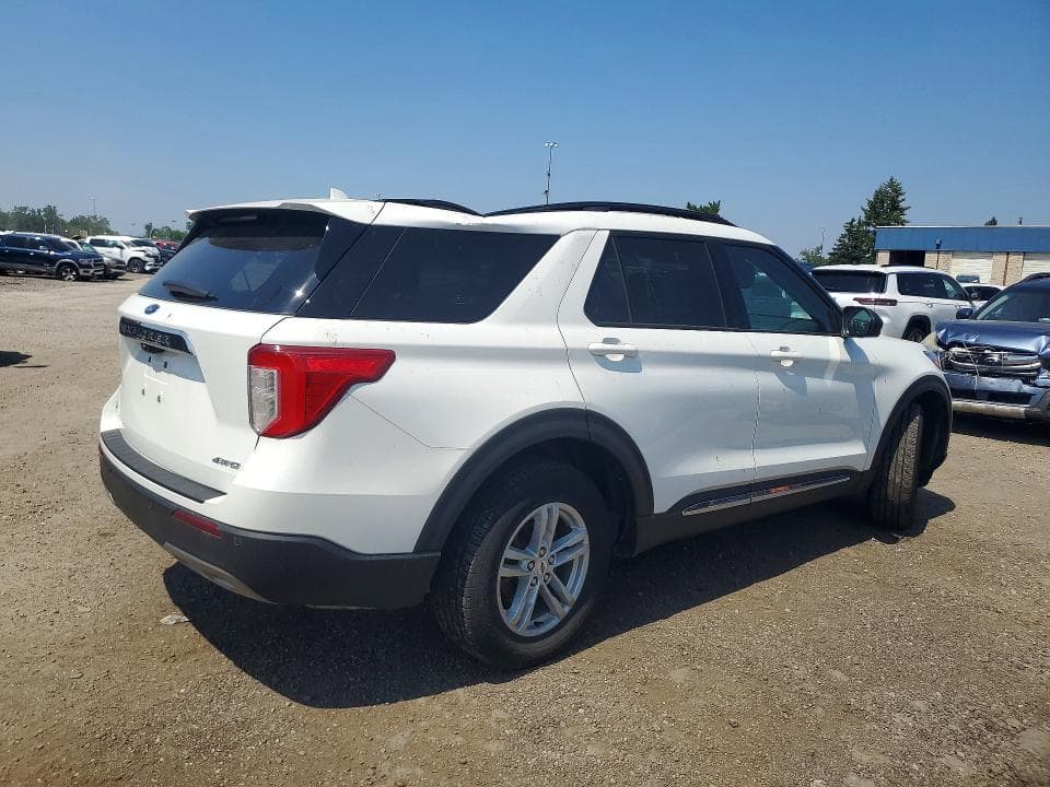 2023 FORD EXPLORER XLT 3