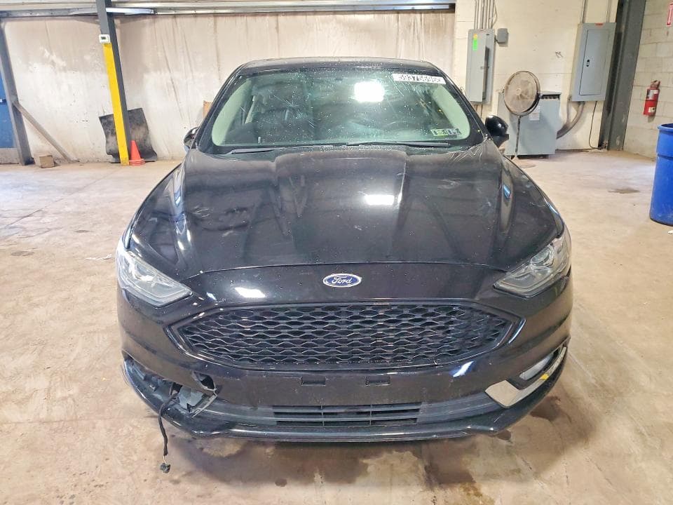 2017 FORD FUSION SE 5