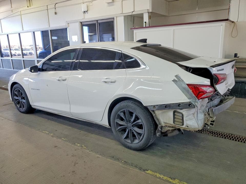 2020 CHEVROLET MALIBU LT 2