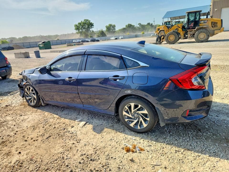 2017 HONDA CIVIC EX 2