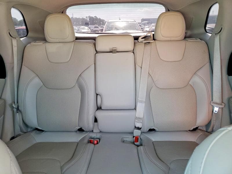 2020 JEEP CHEROKEE LIMITED 10