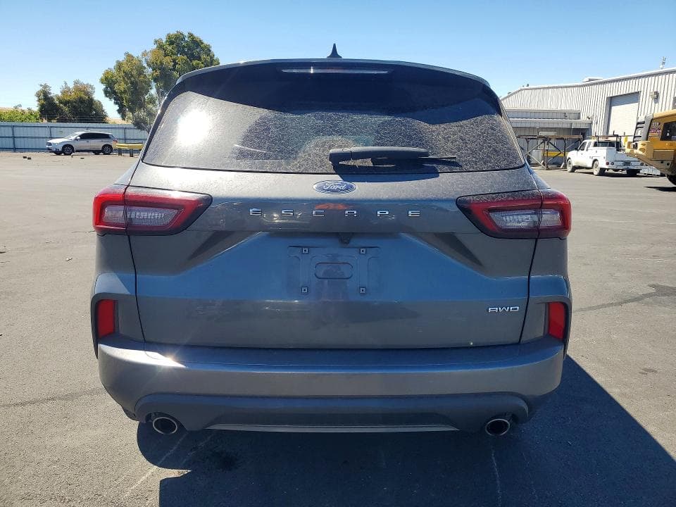 2023 FORD ESCAPE ST LINE 6