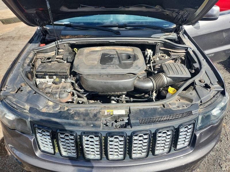 2019 JEEP GRAND CHEROKEE LAREDO 11