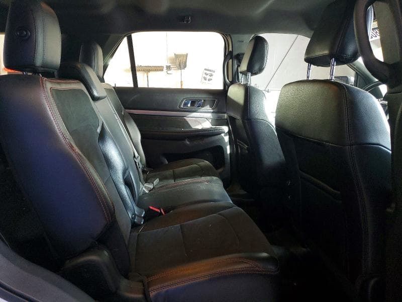 2018 FORD EXPLORER XLT 11