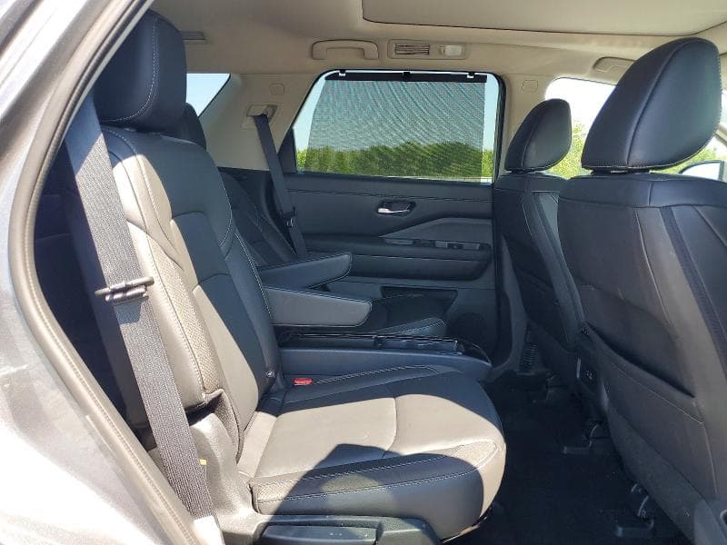 2024 NISSAN PATHFINDER SL 11