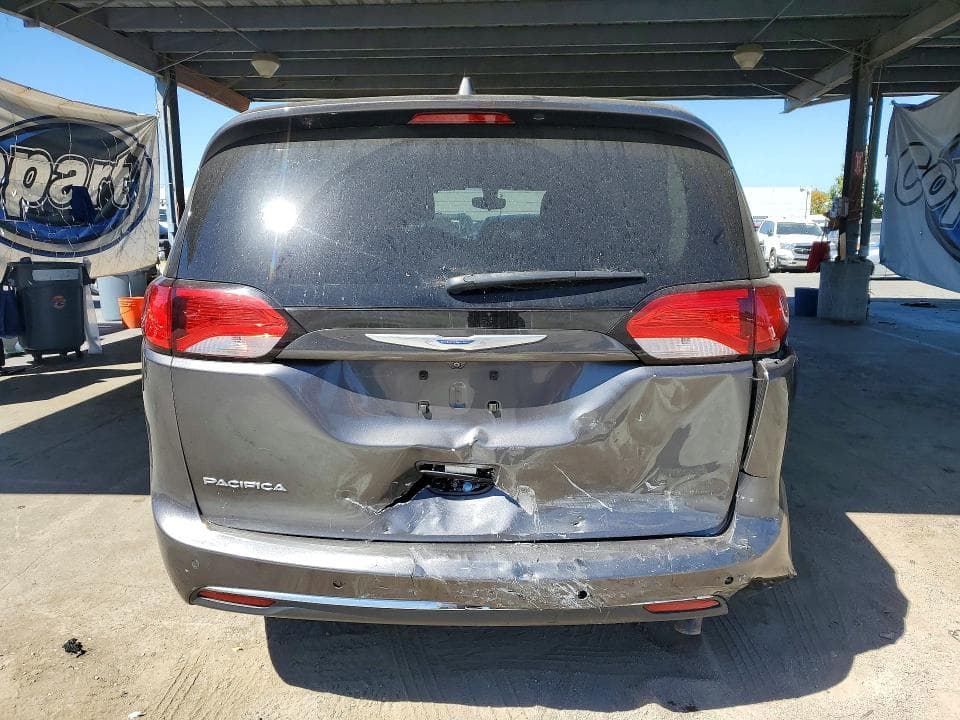 2018 CHRYSLER PACIFICA TOURING PLUS 6
