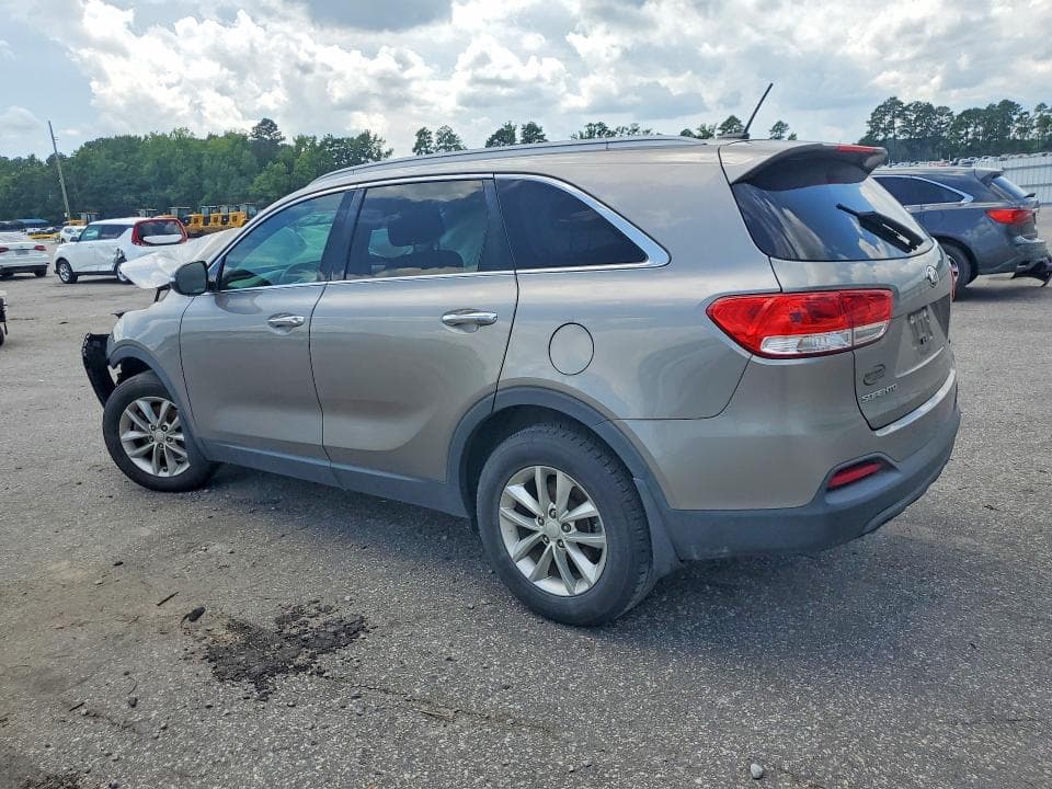 2017 KIA SORENTO LX 2