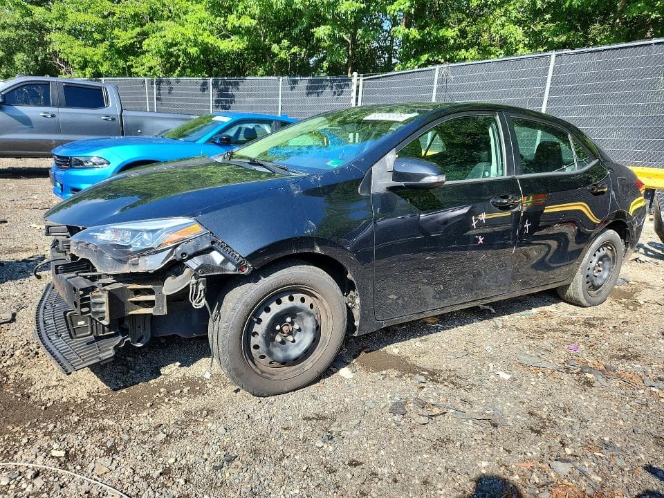 2017 TOYOTA COROLLA SE - 1