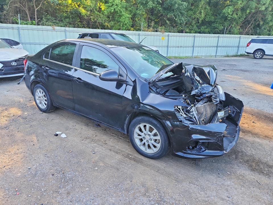 2018 CHEVROLET SONIC LT 4
