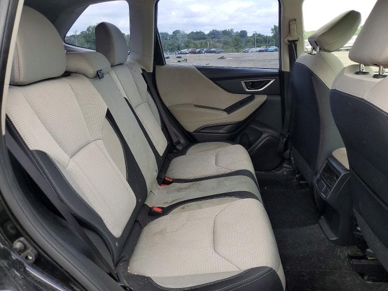 2019 SUBARU FORESTER 11