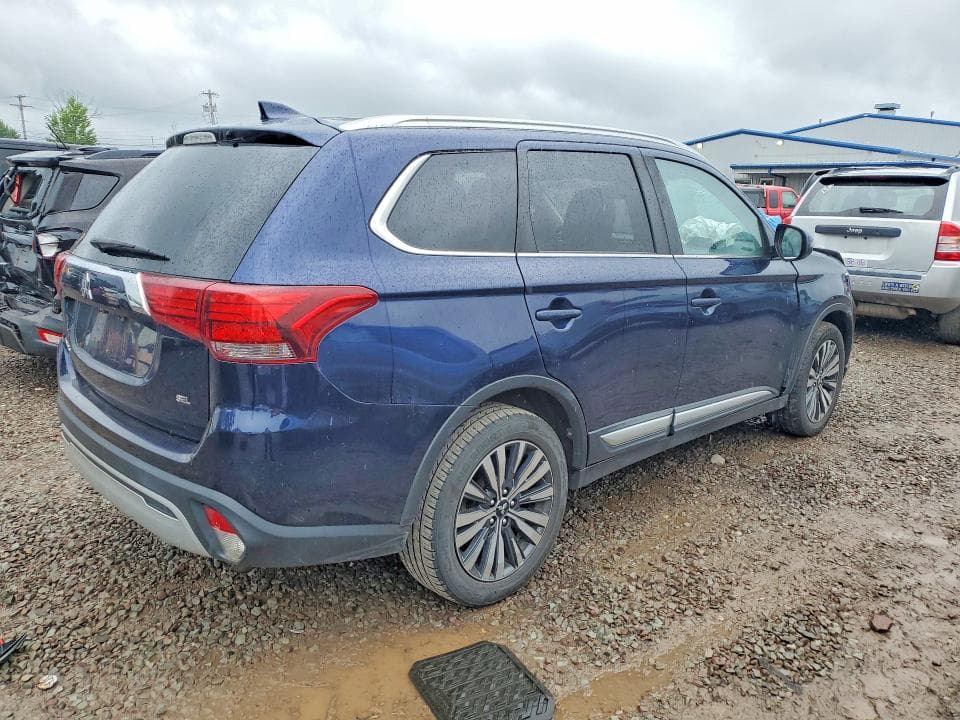 2020 MITSUBISHI OUTLANDER SE 3