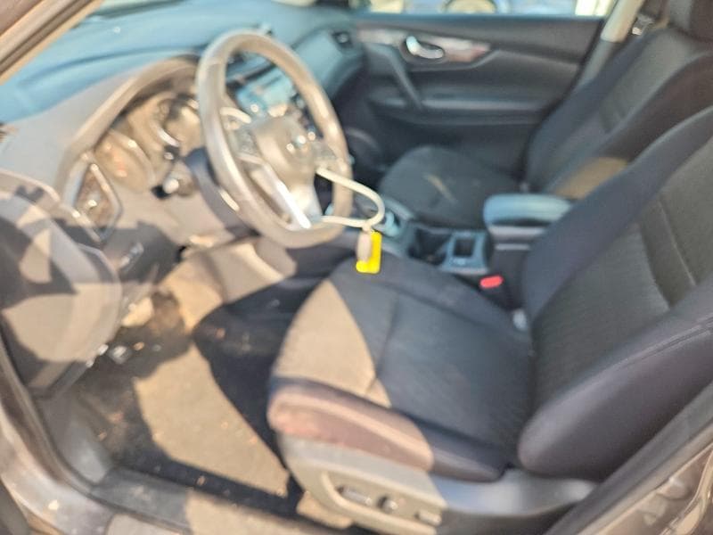 2017 NISSAN ROGUE SV 7