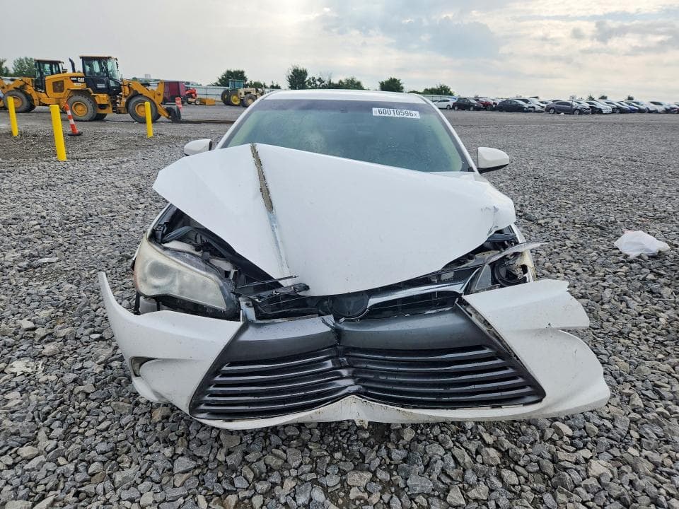 2017 TOYOTA CAMRY XLE 5