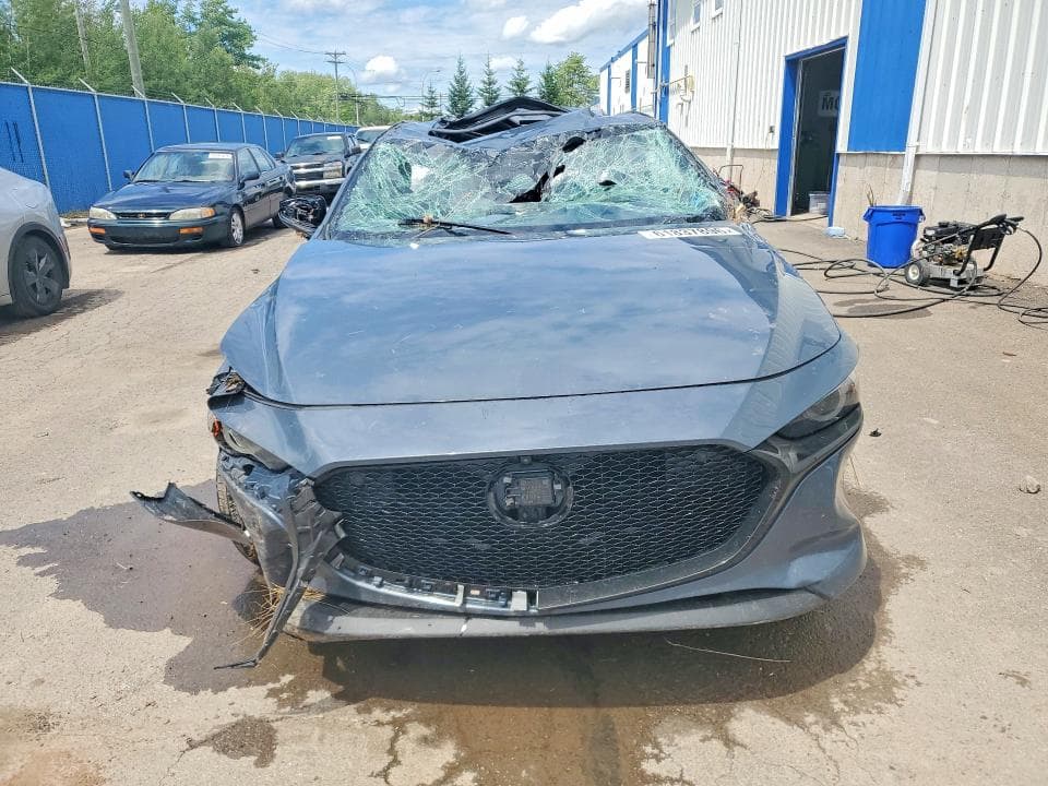 2025 MAZDA 3 PREMIUM 5