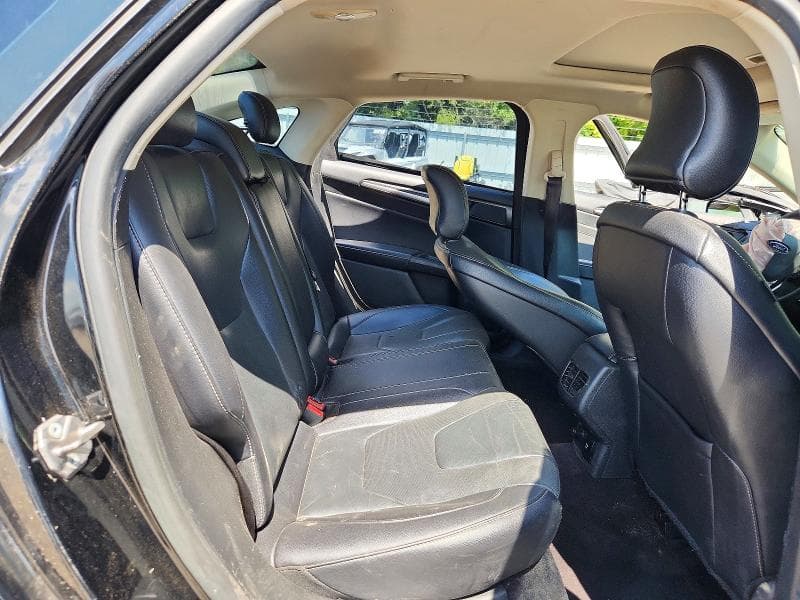 2017 FORD FUSION TITANIUM HEV 10