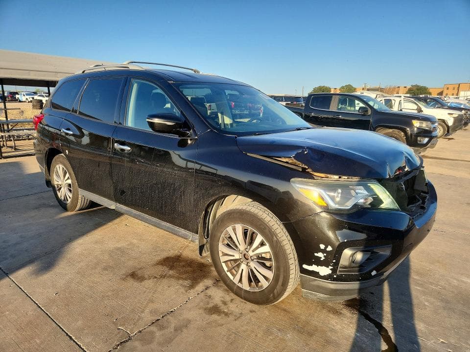 2017 NISSAN PATHFINDER SV 4